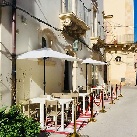 Re Federico Boutique Hotel Syracuse Екстер'єр фото