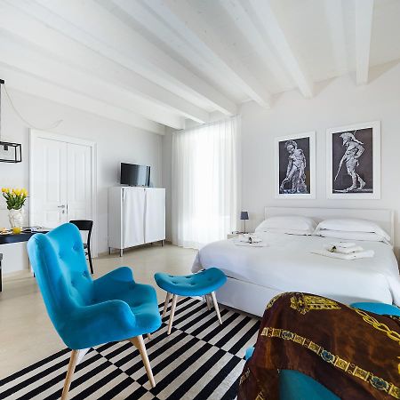 Re Federico Boutique Hotel Syracuse Екстер'єр фото
