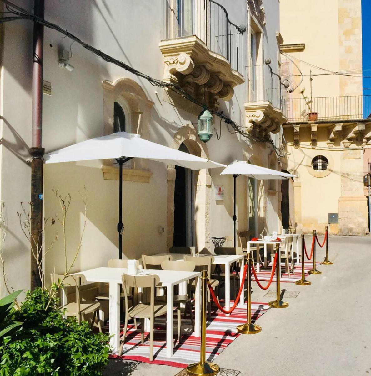 Re Federico Boutique Hotel Syracuse Екстер'єр фото