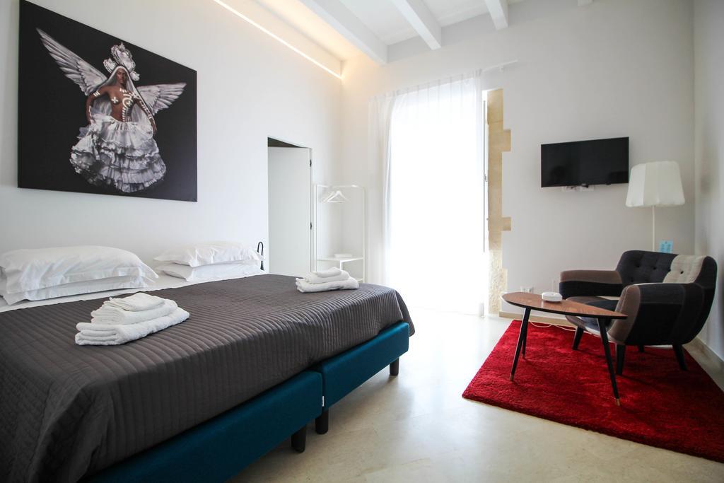 Re Federico Boutique Hotel Syracuse Екстер'єр фото